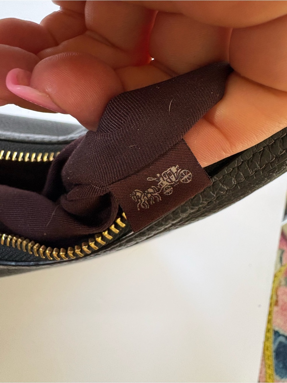 COACH Aria CO996 Leather Crossbody Bag Black Half Moon Academia Flaw Career - Picture 9 of 13